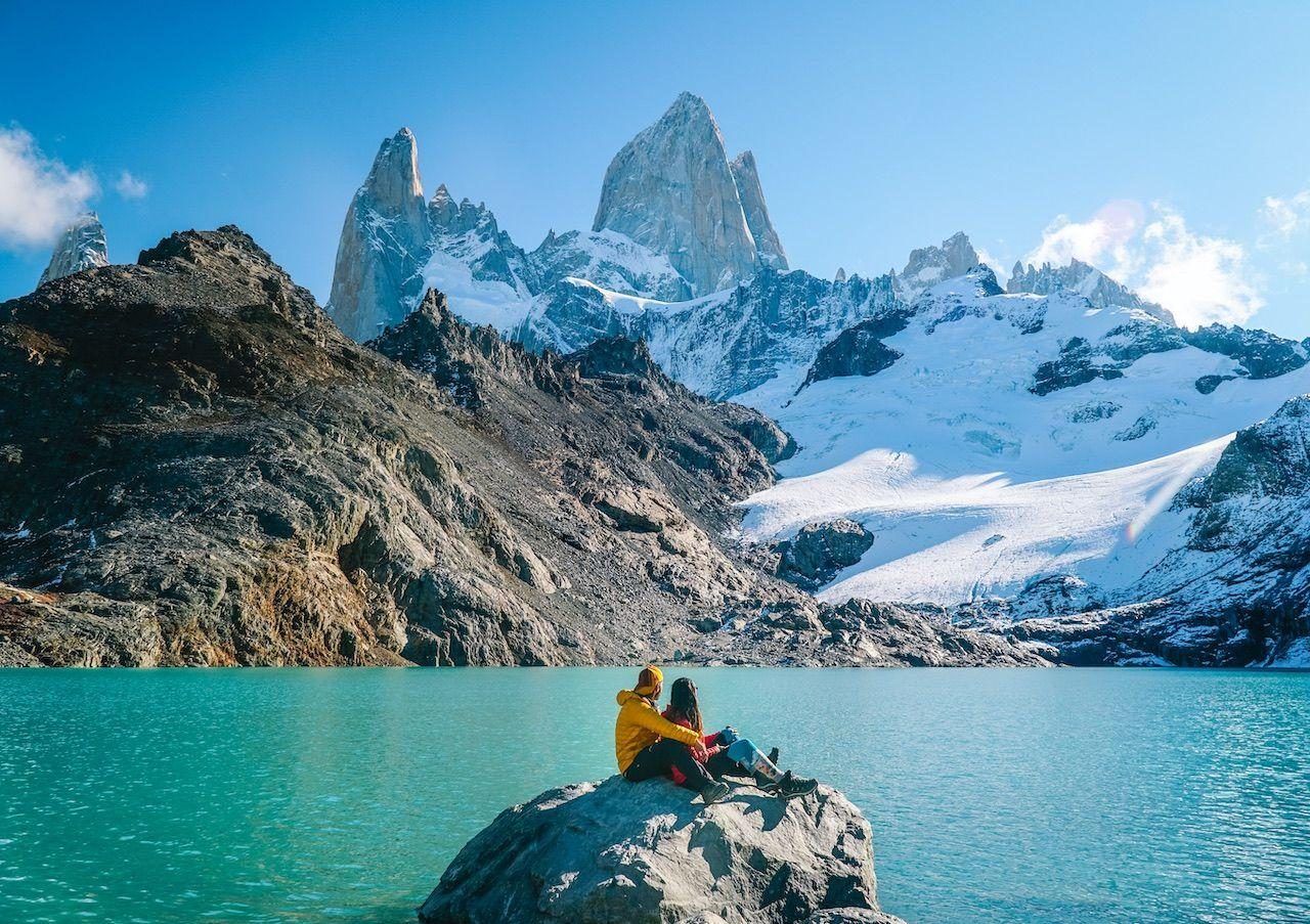 巴塔哥尼亚的 Fitz Roy 山与冰川湖